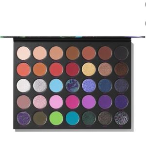 MORPHE X NIKITA ARTISTRY Eyeshadow eye shadow PALETTE makeup